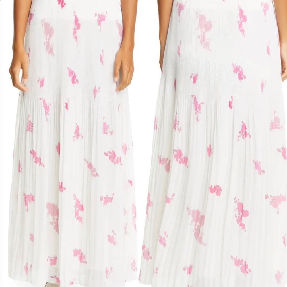 Ganna Maxi white skirt with pink flowers.